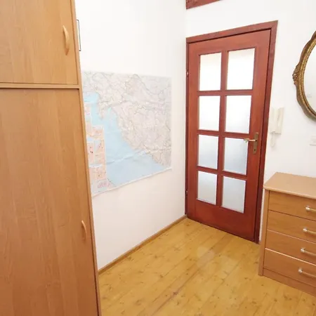 Appartamento With A Parking Space - 5842